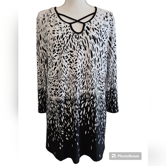 ALLISON DALEY TOP SZ L BLACK WHITE NWT - Picture 2 of 7